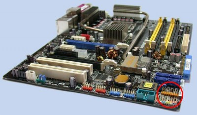 ASUS-P5N32-SLI-Deluxe-0.jpg