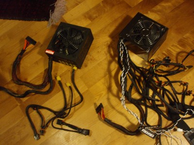 Modular_vs_non-modular_PSU[1].JPG