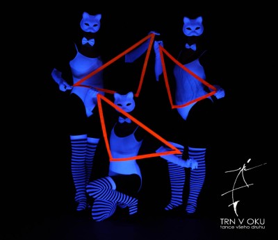 UV show black theatre cats triangles.jpg