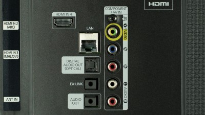 Samsung UE60J6282SU.jpg (613.56 KiB) Zobrazeno 5198 x Samsung UE60J6282SU.jpg