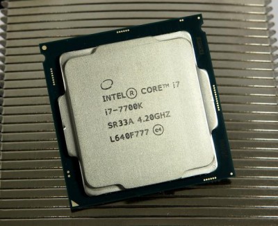 Intel-Core-i7-7700K-Retail-Tray-pcgh.jpg