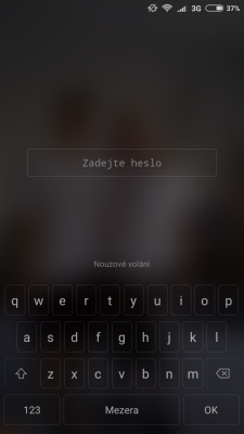 Screenshot_2018-06-22-17-56-38-921_lockscreen.png