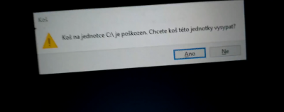 je poškozen.PNG